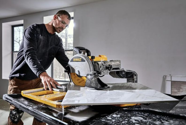 Плиткорез настольный сетевой DeWALT D36000 D36000 фото