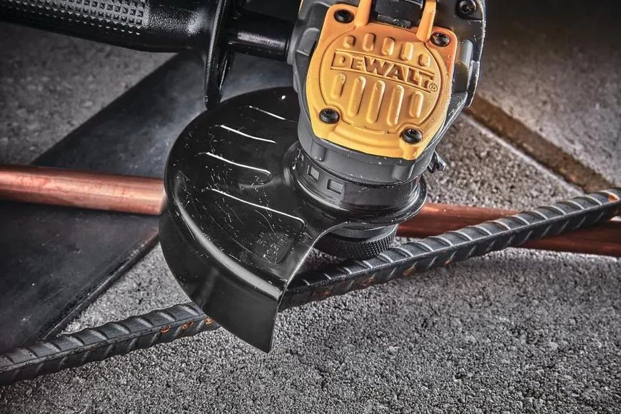 Болгарка аккумуляторная бесщёточная DeWALT DCG409NT DCG409NT фото