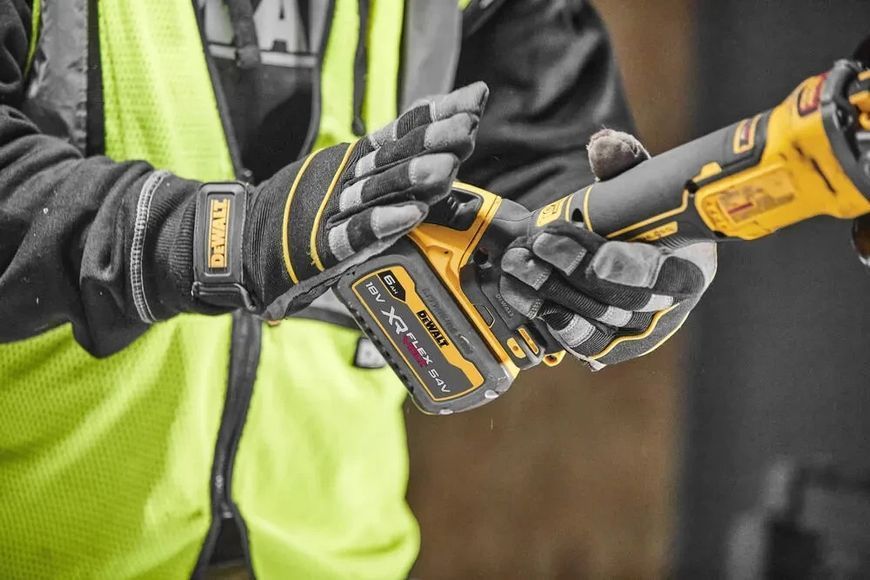 Болгарка аккумуляторная бесщёточная DeWALT DCG409NT DCG409NT фото