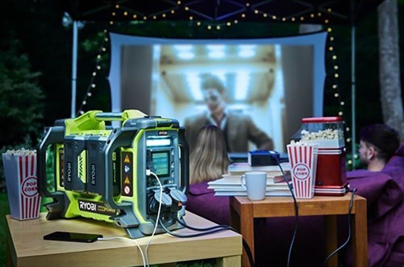 Інвертор напруги акумуляторний Ryobi RY36BI1800A-0, 36 Вольт, 1800Вт (без АКБ) 5133004942 фото