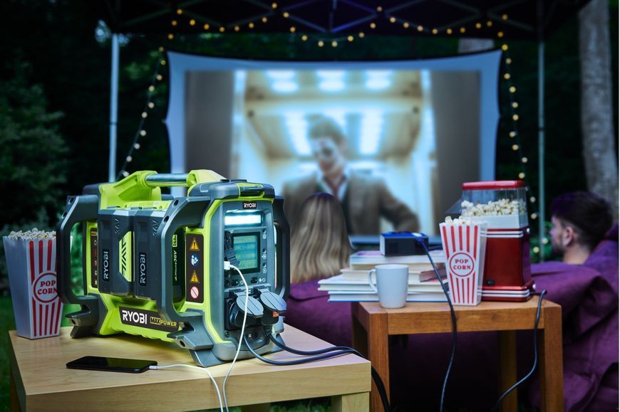 Інвертор напруги акумуляторний Ryobi RY36BI1800A-250, 1800Вт (3000 Вт пікова) 5133005317 фото