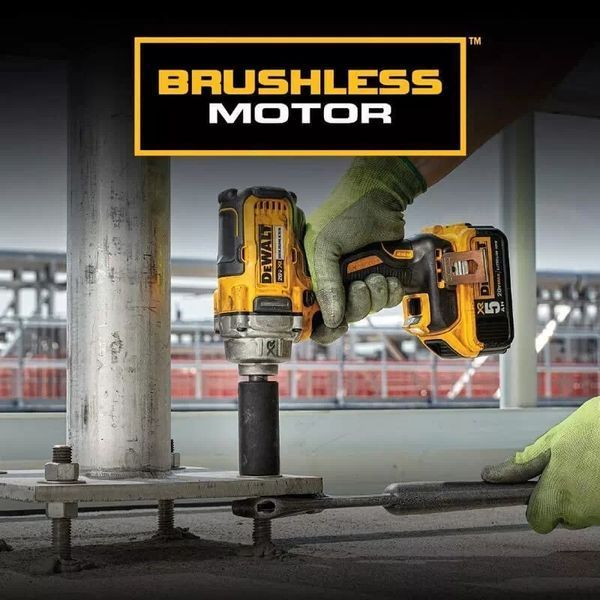 Гайковерт ударний акумуляторний безщітковий DeWALT DCF894HNT DCF894HNT фото