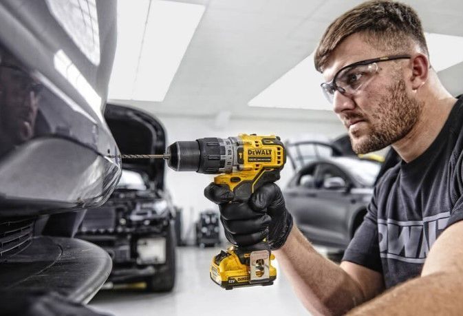 Дриль-шуруповерт акумуляторний безщітковий DeWALT DCD706D2 DCD706D2 фото