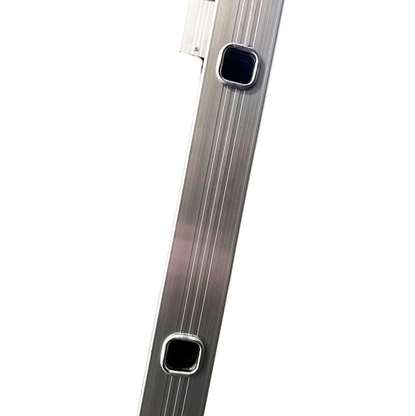 Лестница алюминиевая трёхсекционная GTM KME309 (3x9 ступенек 2.45-5.69 м) 39946 фото