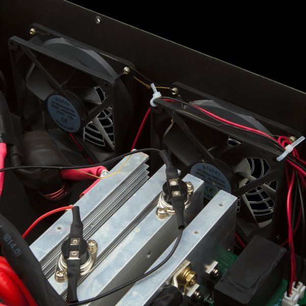 Джерело безперебійного живлення ДБЖ LogicPower LPY-W - PSW-3000VA+ (2100Вт) 10A/15A 4147 фото
