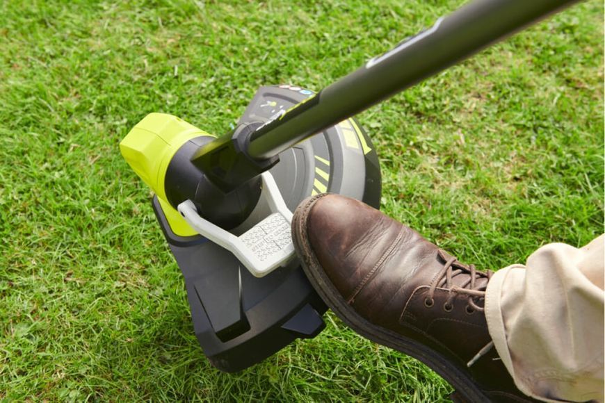 Тример акумуляторний Ryobi RY18LT33B-0, ONE+ (18В, 33см, волосінь) 5133006024 фото