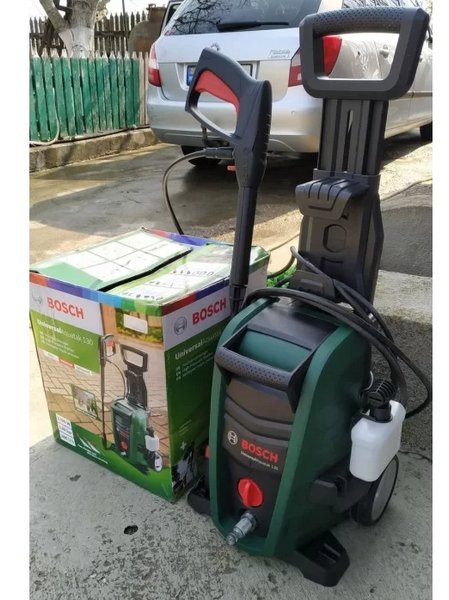 Минимойка Bosch UniversalAquatak 130 (06008A7B00) 06008A7B00 фото
