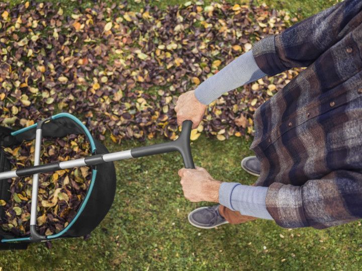 Механическая щетка-сборщик листьев Gardena Leaf Collector (03565-20) 03565-20 фото