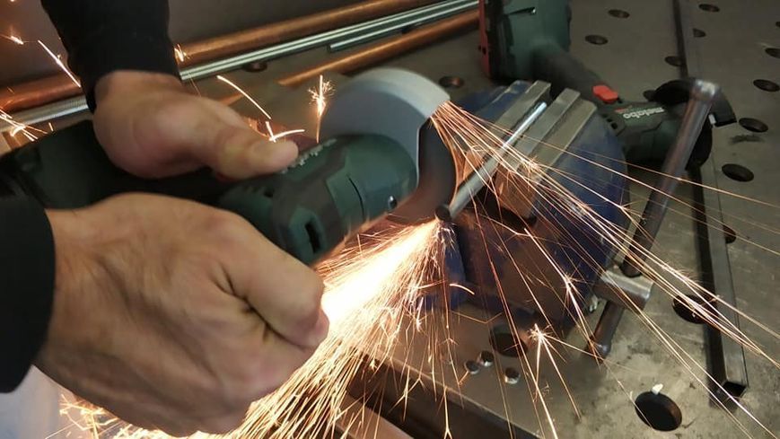 Аккумуляторная болгарка Metabo CC 18 LTX BL каркас (600349850) 600349850 фото