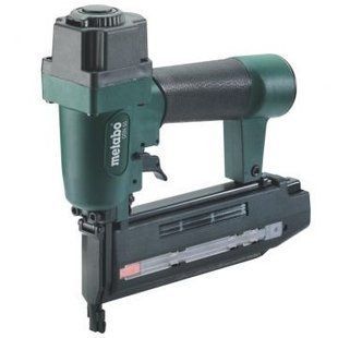 Пневматичний цвяхозабивний пістолет Metabo DSN 50 601568500 фото