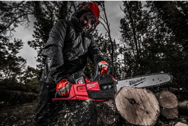 Пила ланцюгова акумуляторна безщіткова MILWAUKEE M18 FCHSC-121 (ЗП+1АКБ) 4933471442 фото
