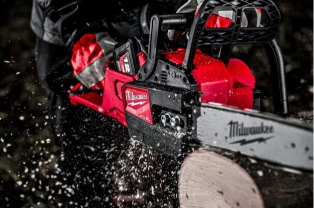 Пила ланцюгова акумуляторна безщіткова MILWAUKEE M18 FCHSC-121 (ЗП+1АКБ) 4933471442 фото