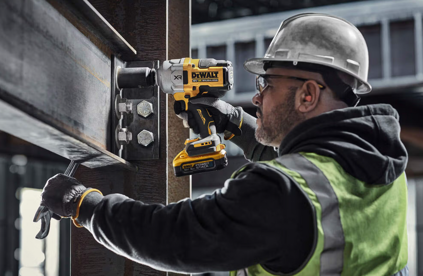 Гайковерт ударний акумуляторний DeWALT DCF961H2T DCF961H2T фото