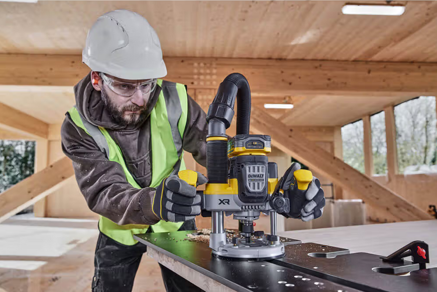 Фрезер аккумуляторный DeWALT DCW620NT (без АКБ и ЗУ) DCW620NT фото