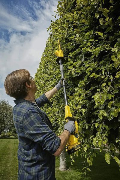 Кущоріз акумуляторний зі штангою Stanley FatMax SFMCPH845M1 SFMCPH845M1 фото