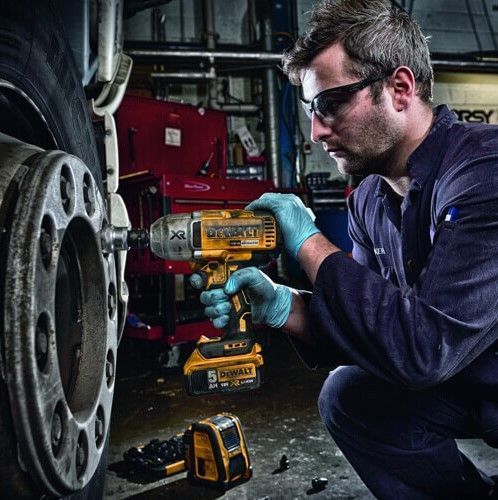 Гайковерт ударний акуумуляторний DeWALT DCF899HP2 DCF899HP2 фото