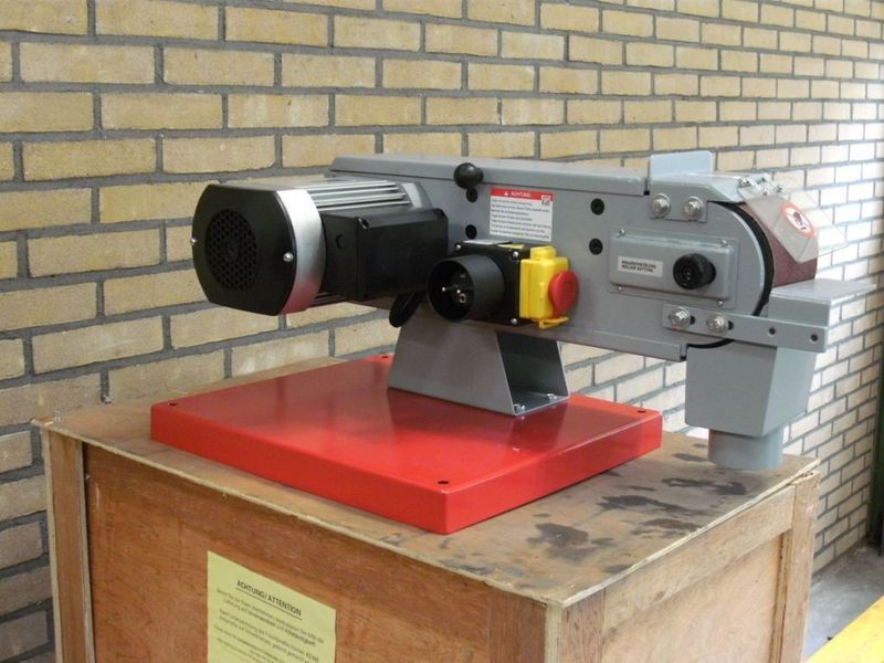 Стрічково-шліфувальний станок по металу Holzmann MSM 100L MSM100NEO_230V фото