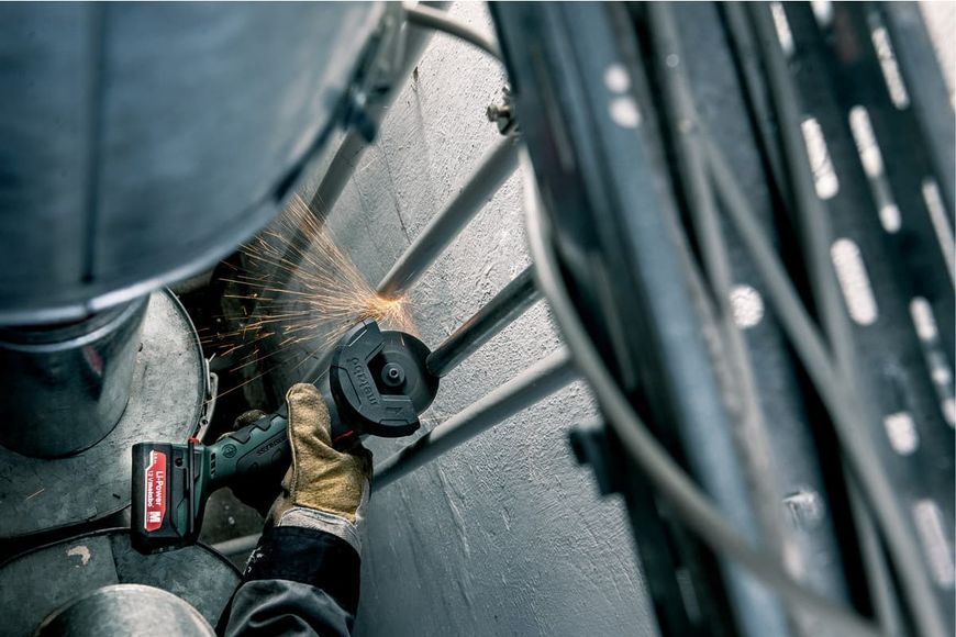 Аккумуляторная болгарка Metabo PowerMaxx CC 12 BL каркас (600348850) 600348850 фото