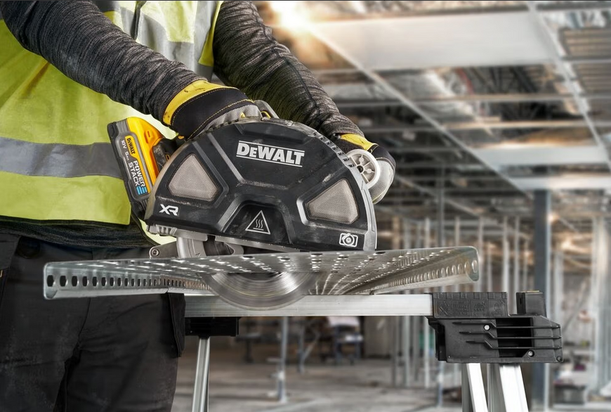 Пила дискова по металу акумуляторна DeWALT DCS383H2 DCS383H2 фото