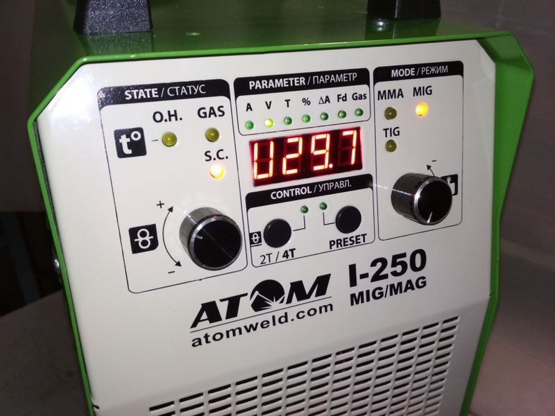 Сварочный полуавтомат Атом I-250 MIG/MAG (15 кг, 1 фаза, без горелки и кабелей) 72637436 фото