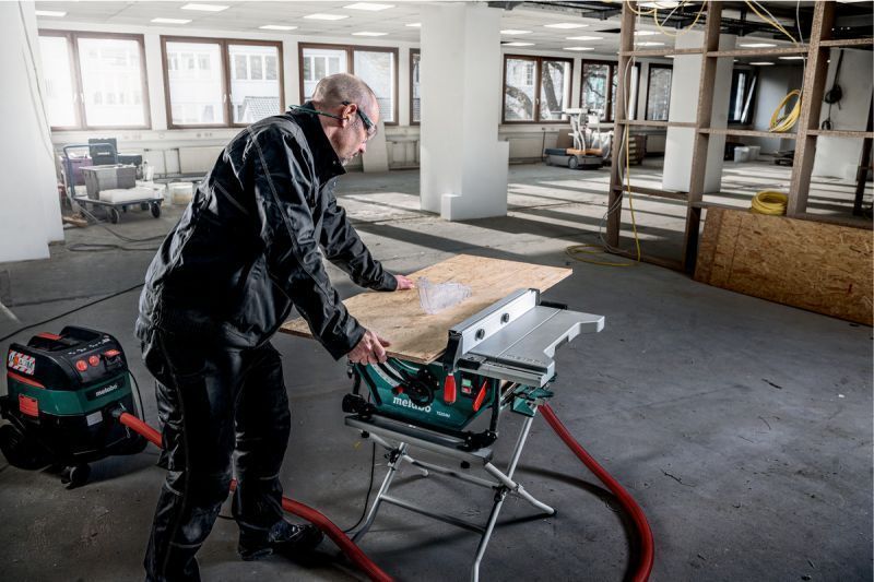Настільна циркулярна пилка Metabo TS 254 M (1.5 кВт, 254 мм) (610254000) 610254000 фото