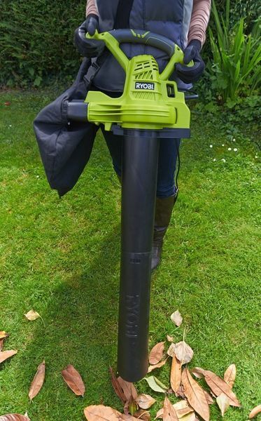 Садовый пылесос-воздуходувка Ryobi RBV3000CSV 5133002190 фото