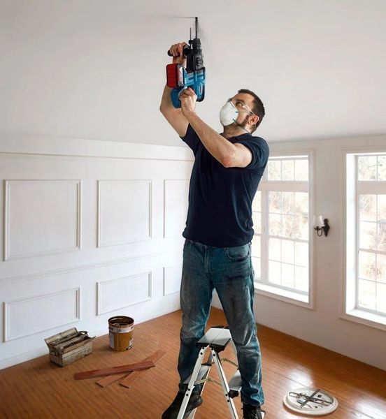 Аккумуляторный перфоратор Bosch GBH 180-LI Professional 0.611.911.122 фото