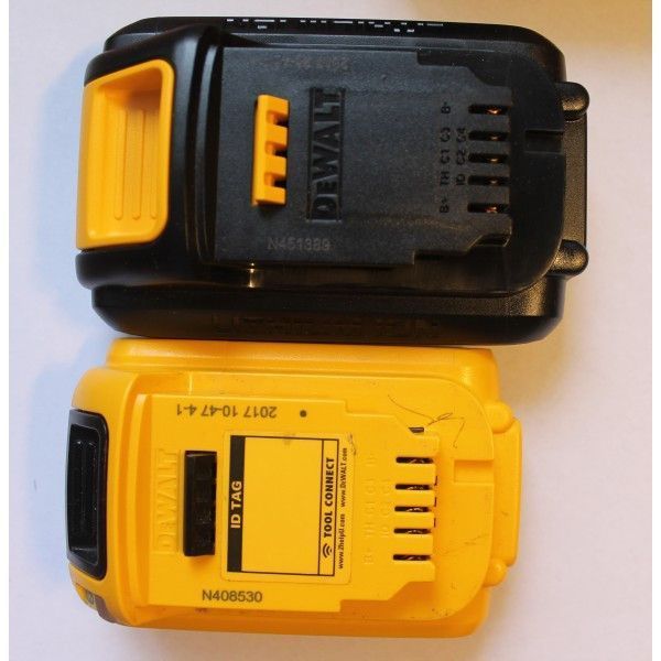 Акумуляторна батарея DeWALT DCB187 DCB187 фото