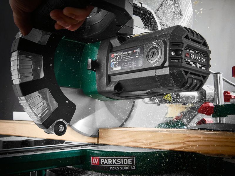 Пила торцовочная Parkside PZKS 2000 B2 PZKS 2000 B2 фото