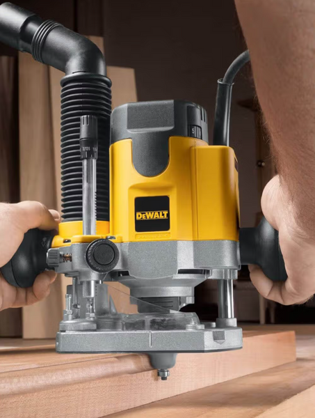 Фрезер сетевой DeWALT DW621KT DW621KT фото