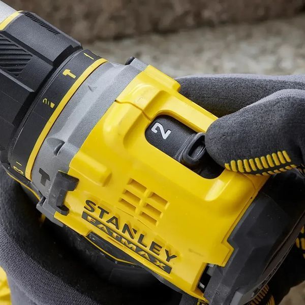 Дриль-шуруповерт акумуляторний ударний Stanley FatMax SFMCD721B SFMCD721B фото