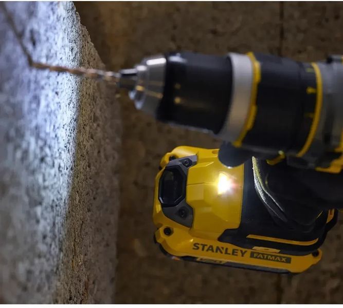 Дриль-шуруповерт акумуляторний ударний Stanley FatMax SFMCD721B SFMCD721B фото