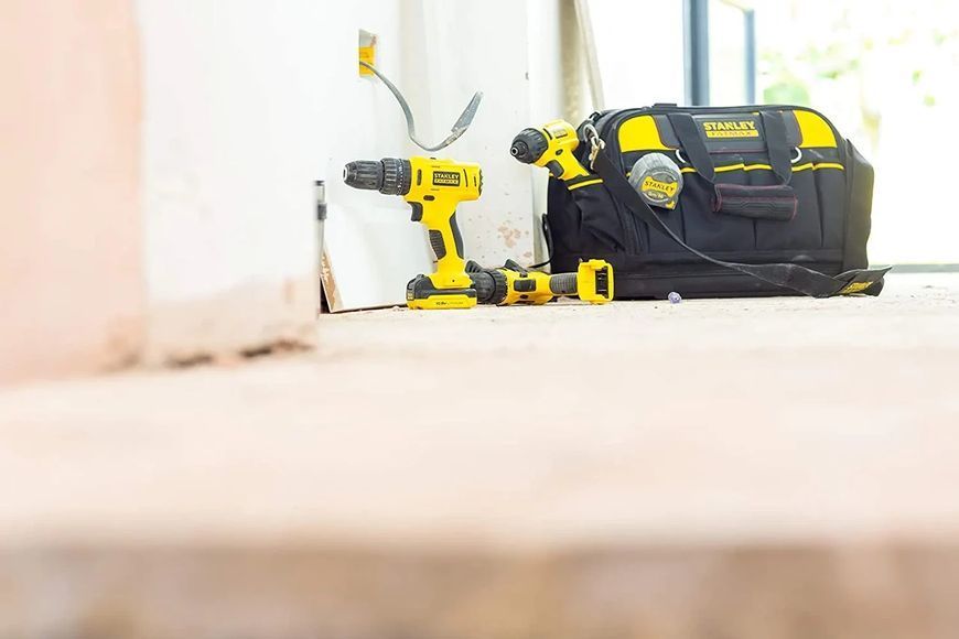 Дриль-шуруповерт акумуляторний Stanley FatMax FMC011S2 FMC011S2 фото