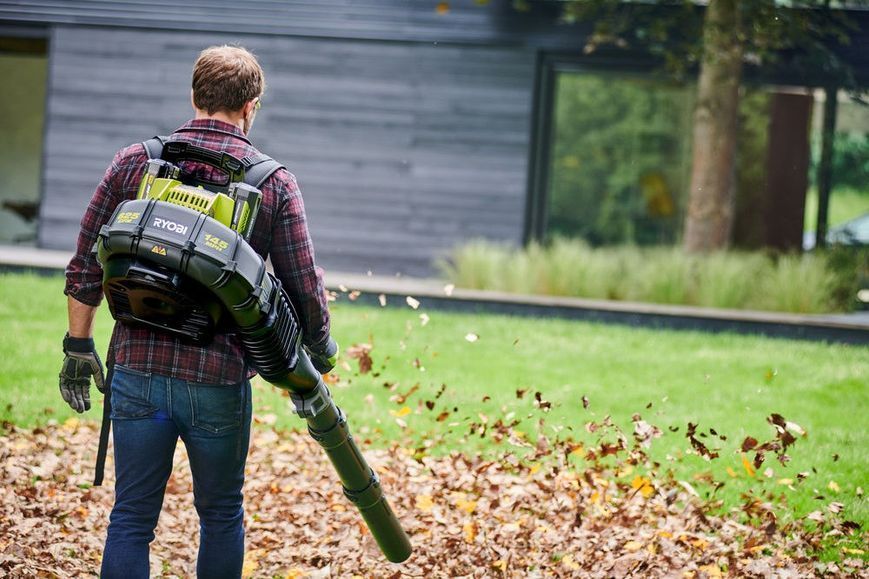 Воздуходувка аккумуляторная Ryobi ONE+ RY36BPXA-0 ранцевый 36В, 232 км/ч, solo (без АКБ и ЗУ) 5133004577 фото