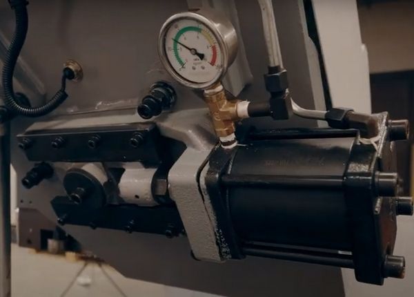 Автоматический ленточнопильный станок CORMAK H-500SA H-500SA фото