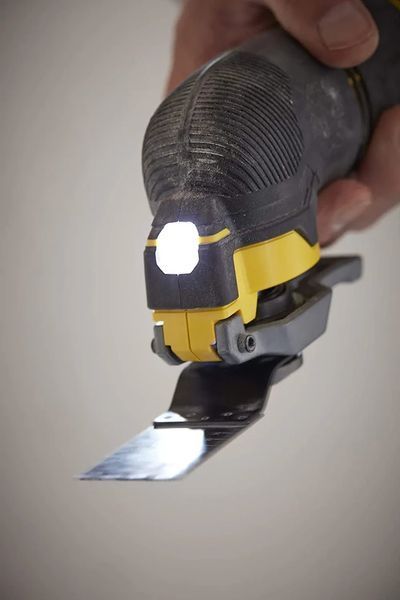 Многофункциональный инструмент аккумуляторный Stanley FatMax SFMCE510B SFMCE510B фото