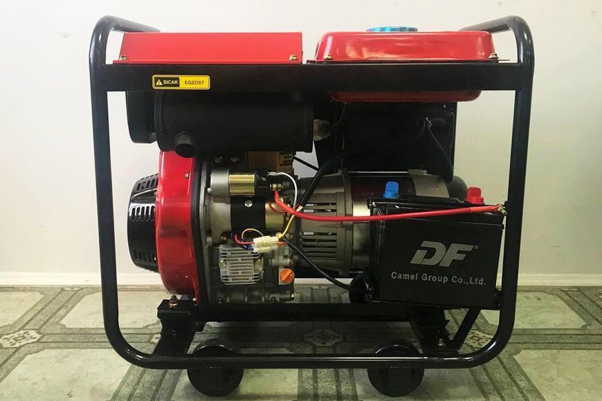 Дизельний генератор SOLAX SDJ7000ME SDJ7000ME фото