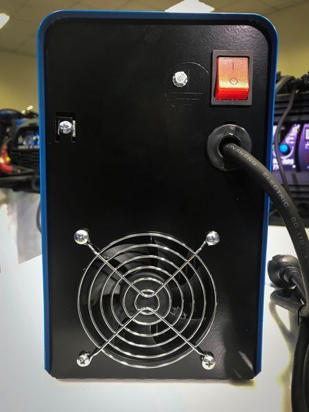 Зварювальний інвертор AWELCO 220 amp. З цифровим дисплеєм / PRO 250 52917RRU фото