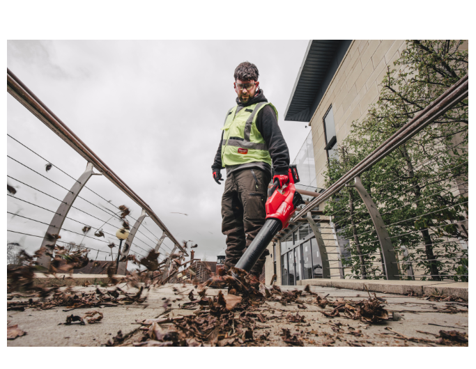 Повітродувка акумуляторна MILWAUKEE M18 FUEL FBL-0 4933459825 фото