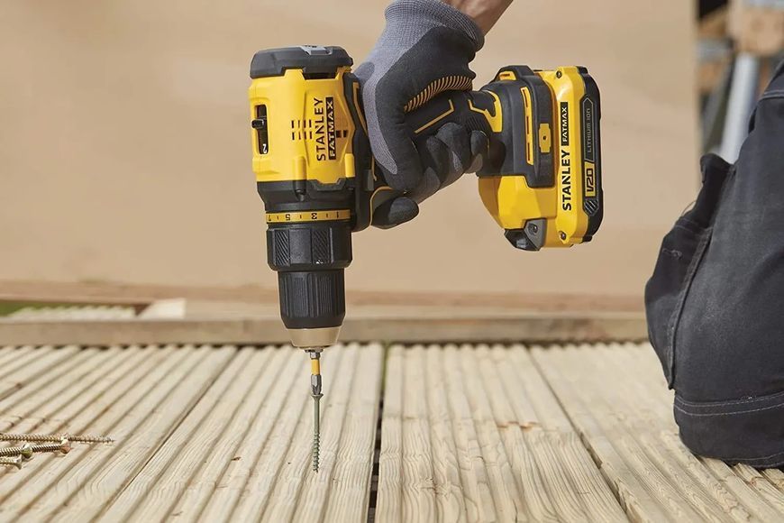 Дриль-шуруповерт акумуляторний Stanley FatMax SFMCD710D2K SFMCD710D2K фото