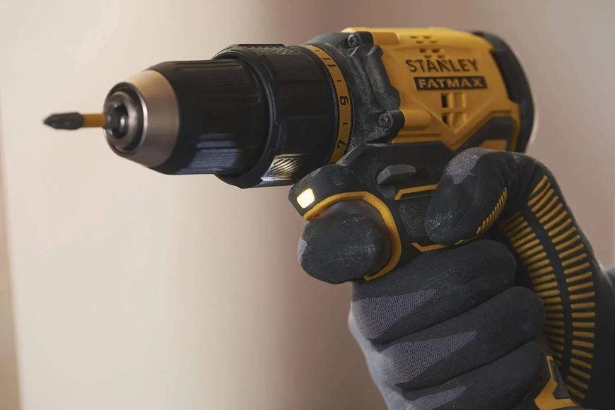 Дриль-шуруповерт акумуляторний Stanley FatMax SFMCD710D2K SFMCD710D2K фото