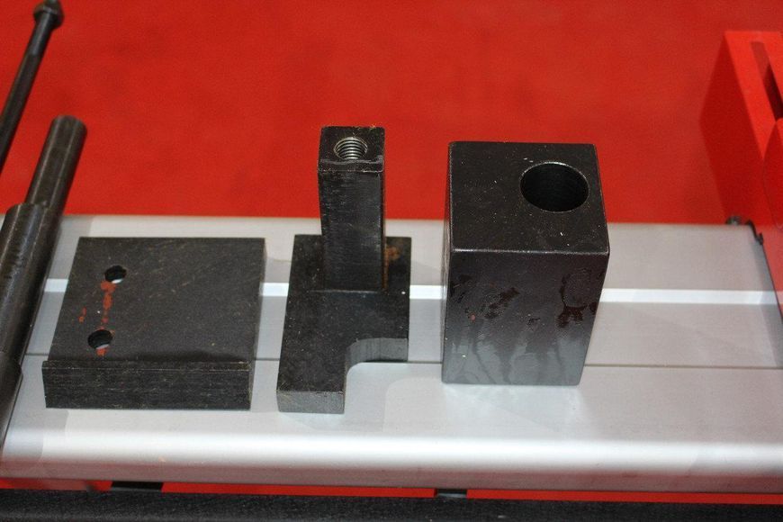 Універсальний ручний верстат для згинання Holzmann UB 100A UB100A фото