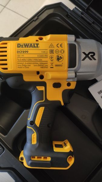 Гайковерт ударный аккумуляторный DeWALT DCF899NT DCF899NT фото