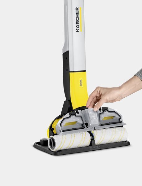 Поломойная машина Karcher FC 3 Cordless 1.055-300.0 фото