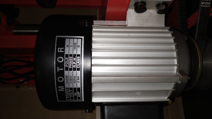 Токарно-копіювальний верстат BOYE MCF 1000 W MCF 1000 W фото