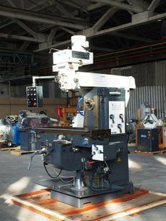 Универсальный фрезерный станок FDB Maschinen TMM 800 826266 фото
