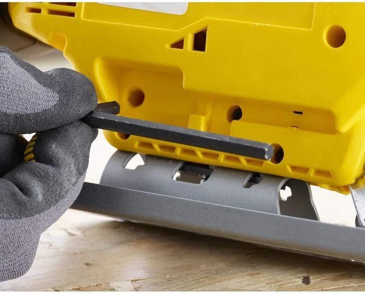 Лобзик акумуляторний Stanley FatMax SFMCS600B SFMCS600B фото