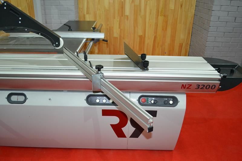 Форматно-розкроювальний верстат Robland NZ 3200 NZ 3200 фото