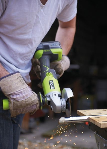 Аккумуляторная болгарка Ryobi R18AG-0 One+ 5133001903 фото