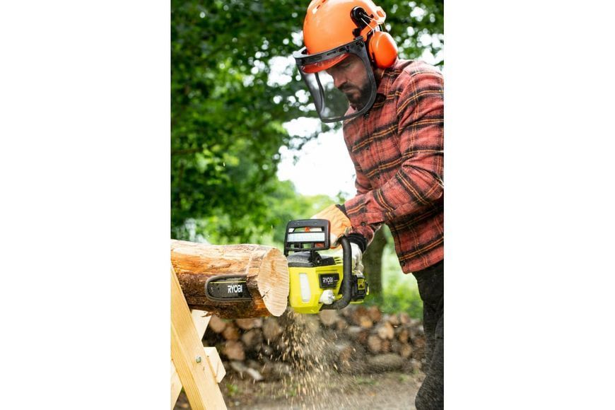 Пила ланцюгова акумуляторна Ryobi RY36CSX40B-0 (MAX POWER 36В) 5133004898 фото